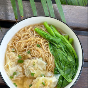 Tuyển Gấp 1 Cô Nấu Ăn Đơn Giản Đi Làm Bao Ăn Ở Lại A