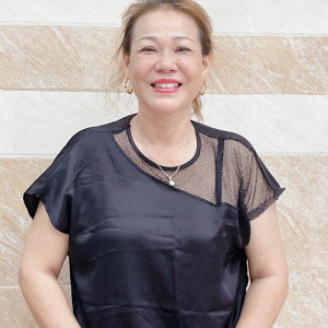 Chị Lạc Đa Năng: Giúp Việc Nhà, Chăm Ông Bà, Chăm Bé