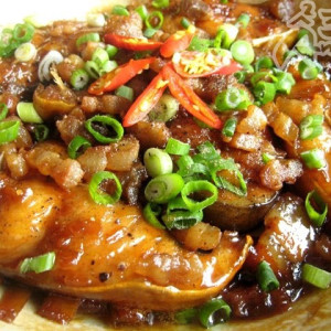 Nhà Em Ở Gò Vấp, Đang Cần Tuyển Gấp 1 Cô Giúp Việc, Lương 9tr Bao Ăn Ở