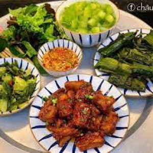 Tuyển Chị Giúp Việc