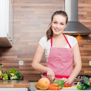 Em Cần Cô Giúp Việc Nhà Bao Ăn Ở Lương 9tr