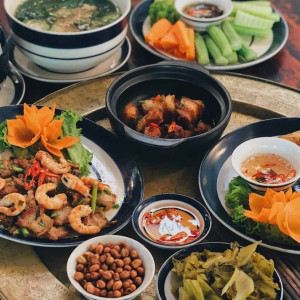 Giúp Việc Nhà Biên Hòa - Lương Cao 14 Triệu - Chăm Người Lớn Tuổi