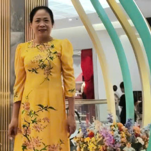 Cô Phương (56 tuổi) cần tìm việc Chăm Bé/Chăm Bà