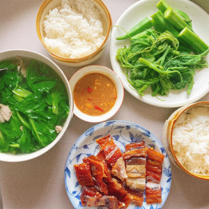 Nhà 2 Vợ Chồng Và Bà Ngoại Đang Cần Cô Giúp Việc Nhà Bao Ăn Ở Làm Được Xuyên Tết