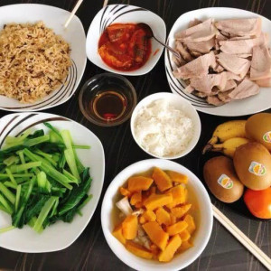 Vợ Chồng Em Mới Ra Ở Riêng Cần 1 Cô Giúp Việc Nhà Ở Đường Bến Vân Đồn Quận 4 Lương 10 Triệu