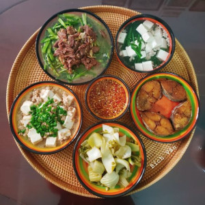Cô Nào Cần Việc Làm Ăn Ở Lại Gọi Con Nha 0906906037 ( Có Zalo Gặp Tâm )