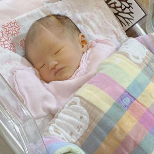 Gia Đình Em Tha Thiết Cần Gấp 1 Cô Chăm Bé Đi Làm Bao Ăn Ở Lại A