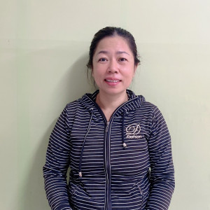 Em Tìm Việc Cho Cô Trâm Quê Tphcm. Cô Thật Thà Siêng Năng Lại Chịu Khó.