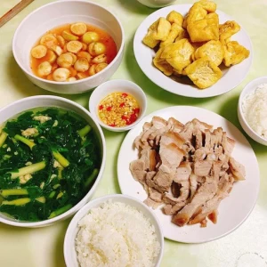 Cần Chị Giúp Việc Nhà Cho Bác Tư Ở Chung Cư Mỹ An, Thủ Đức Lương 10 Triệu (bao Ăn Ở)