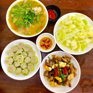 Gia Đình 3 Mẹ Con Cần Tìm Chị Giúp Việc Bao Ăn Ở Tại Q2 Lương 10tr