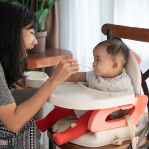 Bình Dương - Tuyển Gấp Người Chăm Bé, Phụ Việc Nhà Bao Ăn Ở