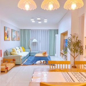 Vợ Chồng Mới Cưới Ra Riêng Cần Gấp 1 Chị Giúp Việc Nhà Tại Chung Cư Vinhomes Quận 1.