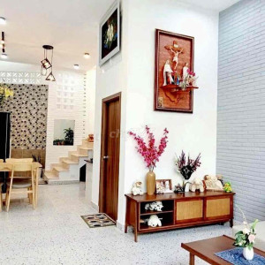 Cần Gấp Công Việc Bao Ăn Ở Cho Các Cô Đi Làm Ngay :
