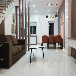 Gia Đình Cần Tìm Chị Giúp Việc Nhà Lương 10tr Bao Ăn Ở Tại Quận 9