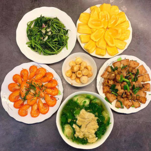 Cần Tuyển Nhiều Cô Giúp Việc Ăn Ở Lại Tuổi Từ 20 Đến 50 Tại Thành Phố Hồ Chí Minh