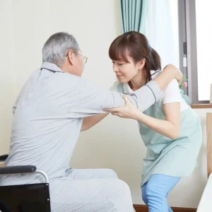 Nhà Em Cần Gấp! Chăm Ông U70, Đi Lại Yếu Ở Amata Biên Hòa - Lương 12 Triệu
