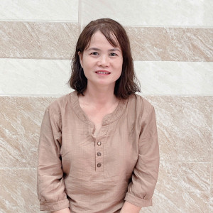 Chị Đoàn Thị Thanh Dung Sinh Năm: 1980 Quê Quán: Bến Tre. Thật Thà, Chăm Chỉ. Cần Việc Gấp