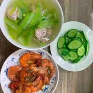 Cần Tìm Người Chăm Bé, Phụ Việc Nhà (đi Về)