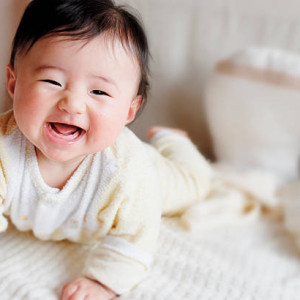 Tìm Người Chăm Bé Yêu - Khu Dân Cư Cao Cấp Quận 8
