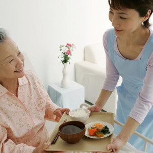 Dịch Vụ Nuôi Bệnh Quận 4 Nuôi Tại Bệnh Viện Và Tại Nhà Chuyên Nghiệp Uy Tín Gọi Chị Thảo Là Có Người