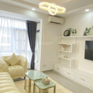 Em Cần Chị Giúp Việc Nhà , Nhà Chung Cư Ở Tô Hiến Thành Quận 10, Lương 11 Triệu, Bao Ăn Ở.