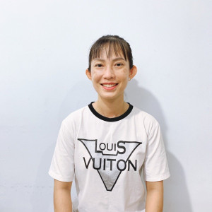 Chị Trẻ Khỏe Nhanh Nhẹn, Chu Đáo Nhận Chăm Em Bé, Chăm Sóc Bà