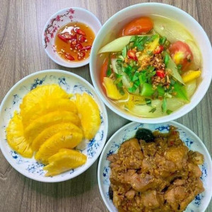 Nhà 2 Cô Chú Ở Quận 7 Cần Chị Giúp Việc Bao Ăn Ở.