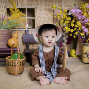 Gấp ! Cần Tìm Người Giúp Việc Nhà, Phụ Chăm Bé Người Miền Tây ( Bao Ăn Ở )