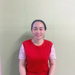 Chị Hà Thị Tuyết Thật Thà , Chăm Người Già Và Trẻ Nhỏ Được