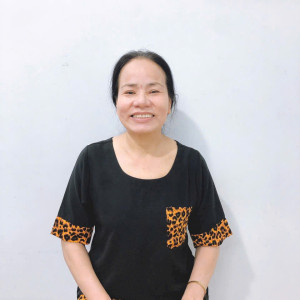 Cô Bé Tư, Sinh Năm 1972, Quê Quán Kiên Giang.