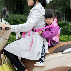 Tuyển Cô Giúp Việc Nhà - Đưa Đón Bé 5 Tuổi Đi Học.