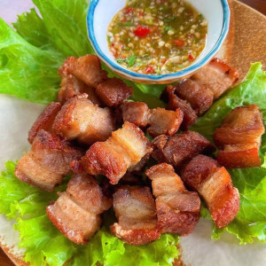 Tuyển Gấp Cô Chăm Bé Yêu 6 Tháng Quận 1 - Lương Hấp Dẫn! Công Việc Bao Ăn Ở Lại