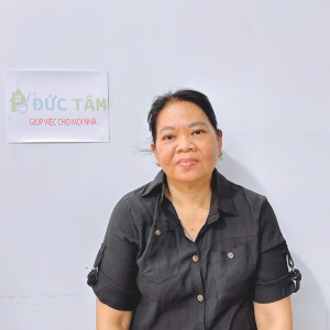 Cô Nguyễn Thị Tuyết, Sinh Năm 1974, Quê Bến Tre