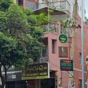 Tuyển Nhân Viên Phục Vụ, Dọn Dẹp Tại Quán Cà Phê