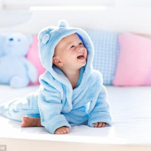 Chính Chủ Tuyển Gấp 1 Chị Dưới 40 Tuổi Có Kinh Chăm Sóc Bé Đi Làm Bao Ăn Ở Lại Ạ Lương 11 Triệu