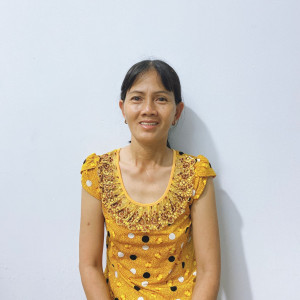Cô Kim Trong - Quê: Long An – Chăm Bé, Giúp Việc Nhà.