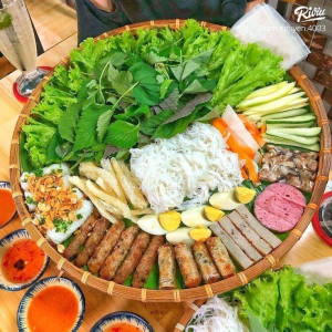 Tuyển Gấp Cô Giúp Việc Nhà Quận 7 Công Việc Bao Ăn Ở Lại Nhận Việc Ngay