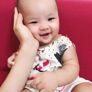 Tìm Chị Chăm Bé Có Sức Khỏe Tốt Để Phụ Cho Gia Đình