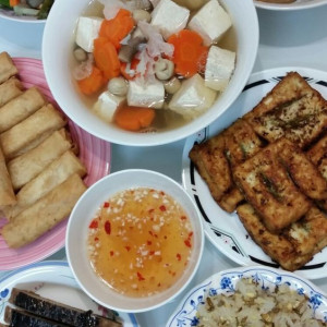 Em Tuyển Chị Giúp Việc Ở Đà Lạt Lâm Đồng, Lương 10 Triệu.