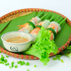 Vợ Chồng Em Mới Vào Sài Gòn Cần 1 Cô Về Phụ Giúp Việc Nhà Chung Với Gia Đình Em Lương 9tr