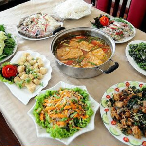 Gia Đình Hiện Rất Cần Chị Về Làm Nội Trợ Bao Ăn Ở Cần Chị Thiện Chí Làm Việc Ở Sala Quận 2
