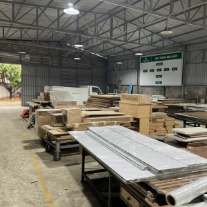 Tuyển Cô Nấu Ăn Công Nghiệp Gấp - Việc Nhẹ Lương Cao!