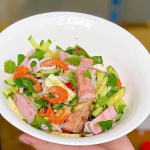 Cần Gấp 1 Trẻ Đi Giúp Việc Nhà Nấu Ăn Đơn Giản Đi Làm Bao Ăn Ở Lại A