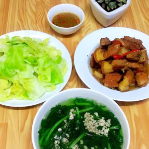 Em Cần Tìm Người Chăm Em Bé Biết Nấu Ăn Dinh Dưỡng , Yêu Thương Bé