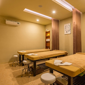Cần 1 Chị Tạp Vụ Spa Ở Đường Thi Sách Quận 1 (đi Về).