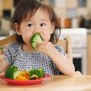 Tuyển Cô Chăm Bé 16 Tháng Quận 6 - Lương Cao, Bao Ăn Ở!