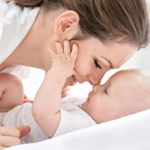 Bé Nhà Đang Rất Cần Chị Có Kinh Nghiệm Dưới 50 Tuổi Chăm Bé