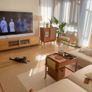 Tuyển Chị Dọn Nhà Và Lo Cơm Nước Ngày 2 Buổi. Bao Ăn Ở Lương 9 Triệu