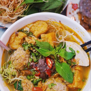 Nhà Q6 Cần Tuyển Gấp 1 Cô Giúp Việc Đi Làm Ngay Ở Lại Được