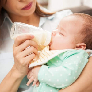 Em Đang Rất Cần Một Chị Dưới 50 Tuổi Có Kinh Nghiệm Về Chăm Sóc Cho Bé Hoon 2 Tháng Tuổi